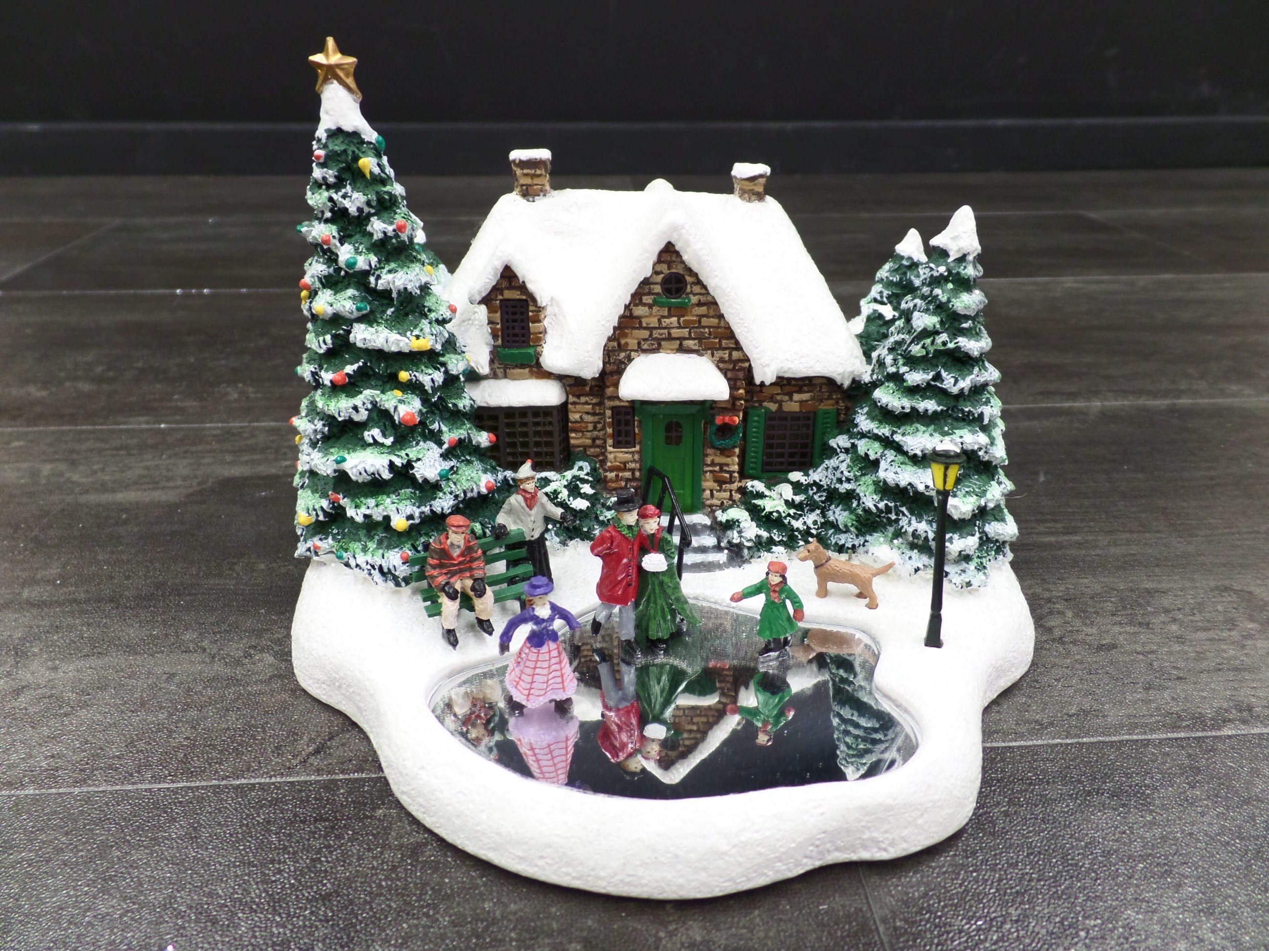 2004 THOMAS KINKADE CHRISTMAS VILLAGE SKATER’S POND Donated By: WPBS ...